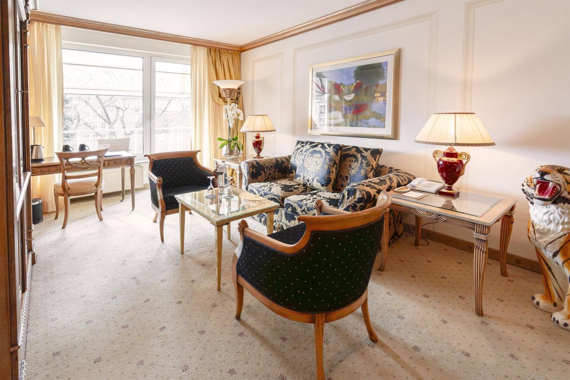 Bernstein Hotel Villa Kastania Berlin Bagian luar foto